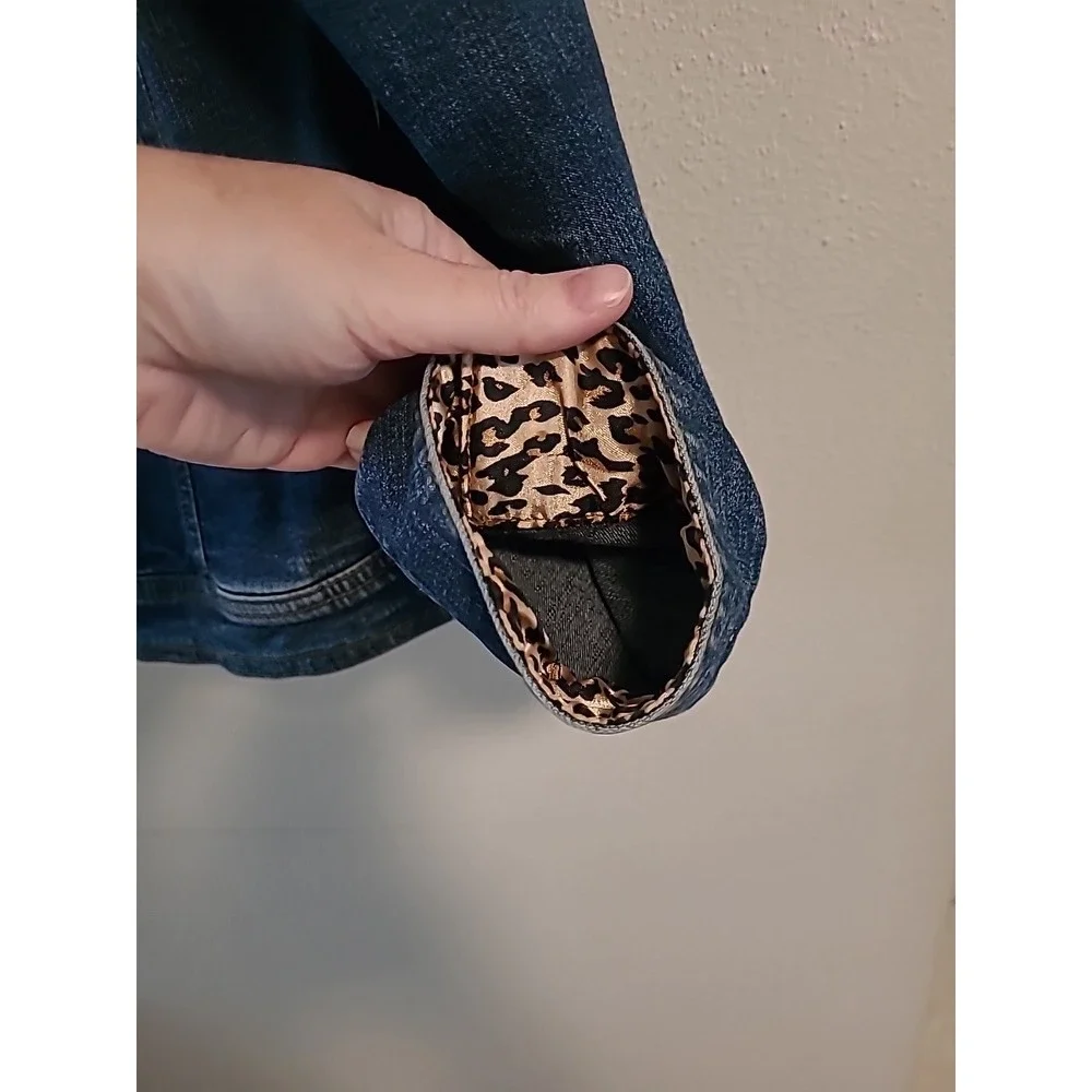 Westbound Vintage Dark Wash Jean Jacket Rhinestone Buttons Women 8‎ Animal Print